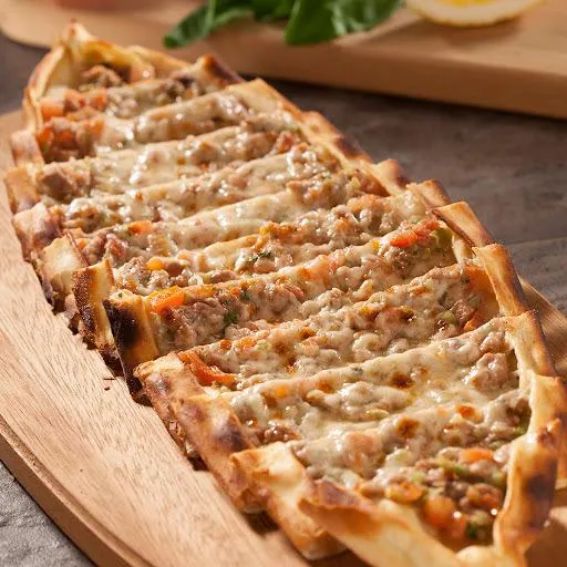 Kuşbaşı-Kaşarlı Pide